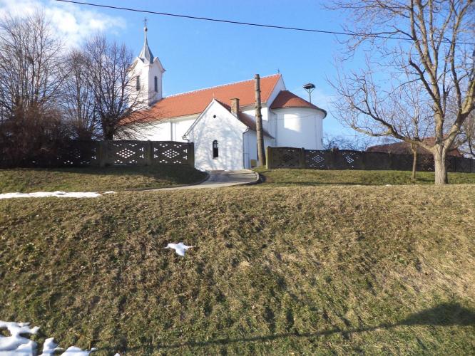 Vár