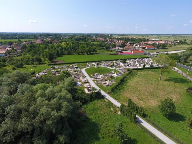 Alsópaty motte