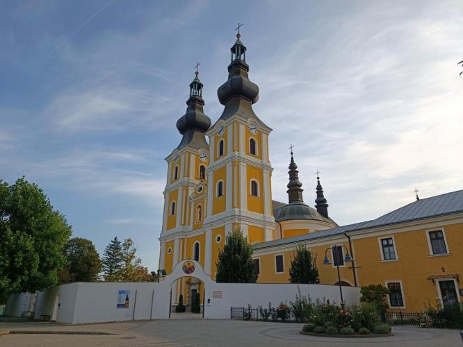 Szent Mihály főangyal templom